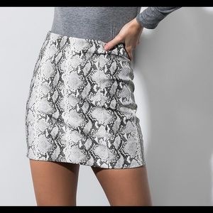 Zara Snakeskin leather skirt